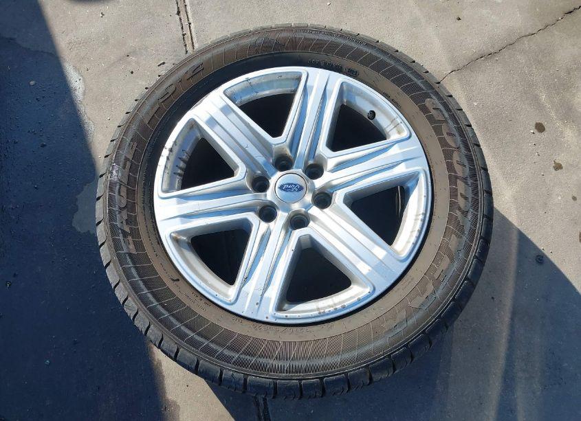 Photo 12 of 2018 Ford Expedition XLT (VIN 1FMJU1HT0JEA17703)