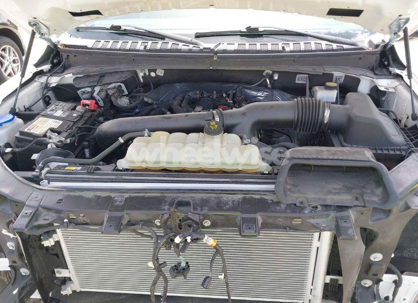 Photo 10 of 2022 Ford Expedition XLT (VIN 1FMJU1HT0NEA10739)