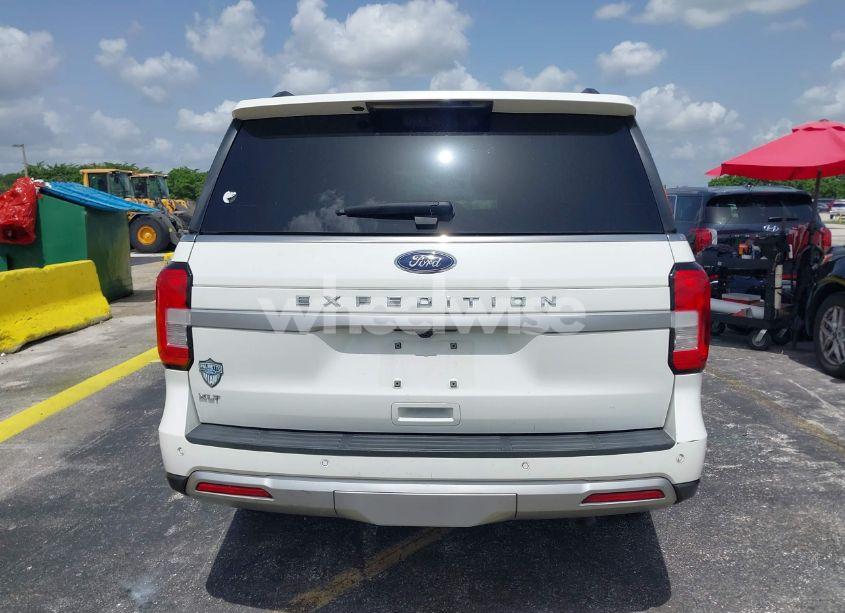 Photo 16 of 2022 Ford Expedition XLT (VIN 1FMJU1HT0NEA10739)