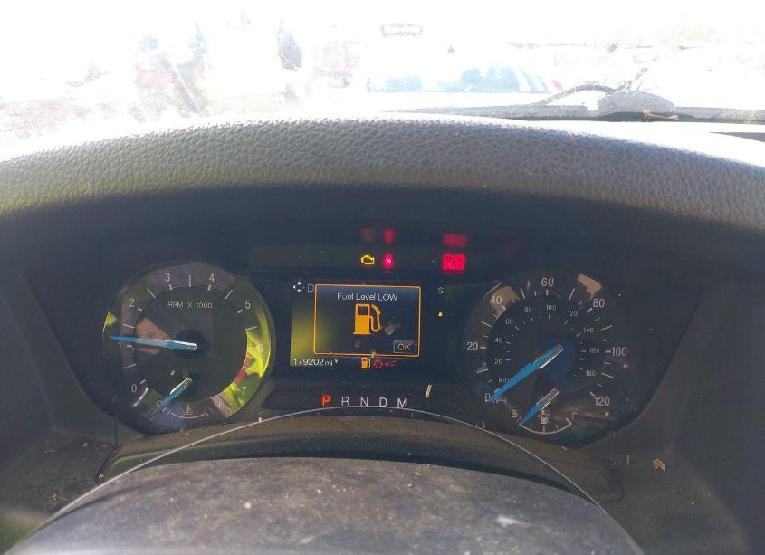 Photo 7 of 2015 Ford Expedition XLT (VIN 1FMJU1HT1FEF20969)