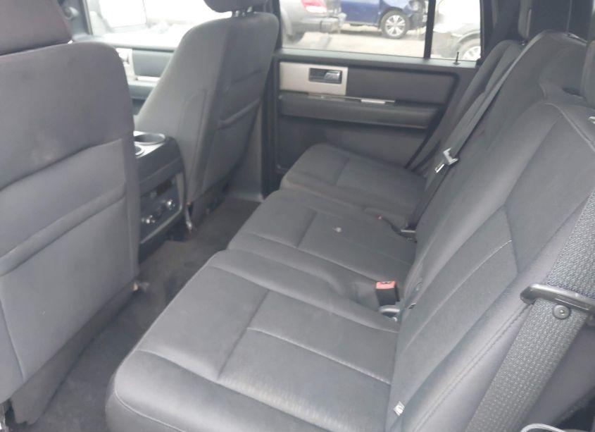 Photo 18 of 2015 Ford Expedition XLT (VIN 1FMJU1HT1FEF27839)