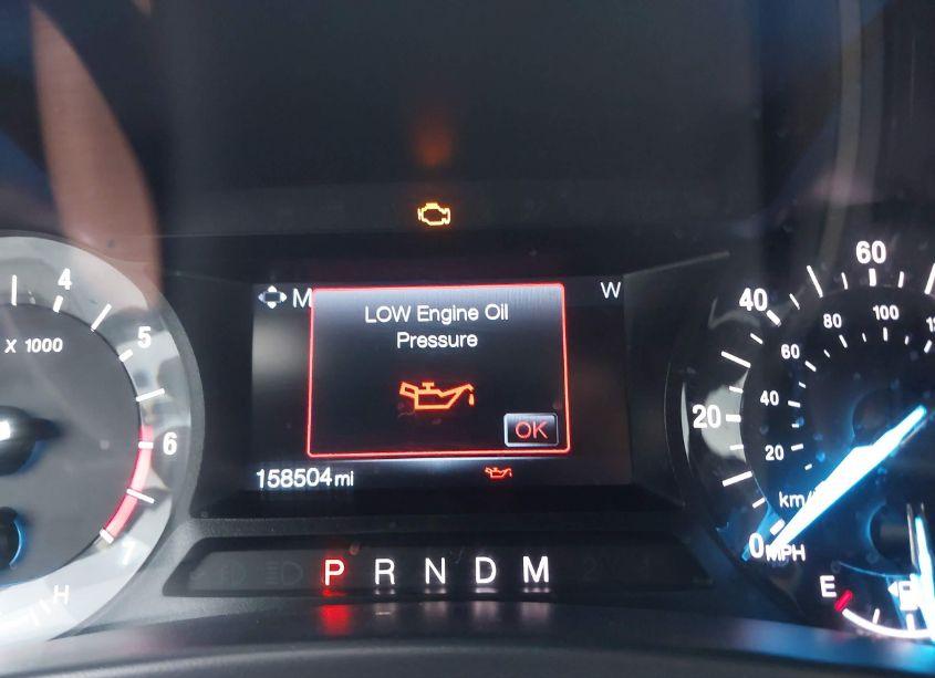 Photo 20 of 2015 Ford Expedition XLT (VIN 1FMJU1HT1FEF27839)