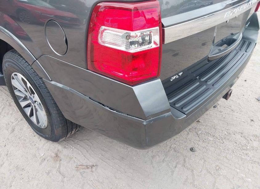 Photo 6 of 2015 Ford Expedition XLT (VIN 1FMJU1HT1FEF27839)
