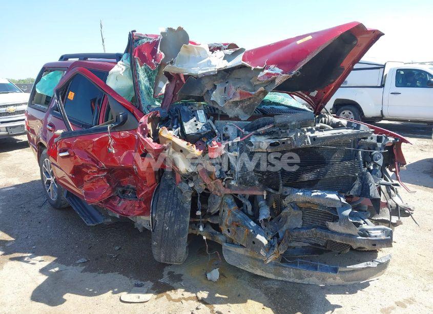 2017 Ford Expedition XLT (VIN 1FMJU1HT1HEA20832) main photo