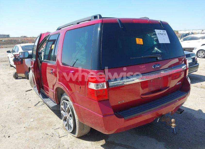 Photo 3 of 2017 Ford Expedition XLT (VIN 1FMJU1HT1HEA20832)