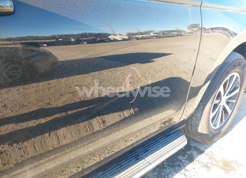 Photo 17 of 2018 Ford Expedition XLT (VIN 1FMJU1HT1JEA62584)