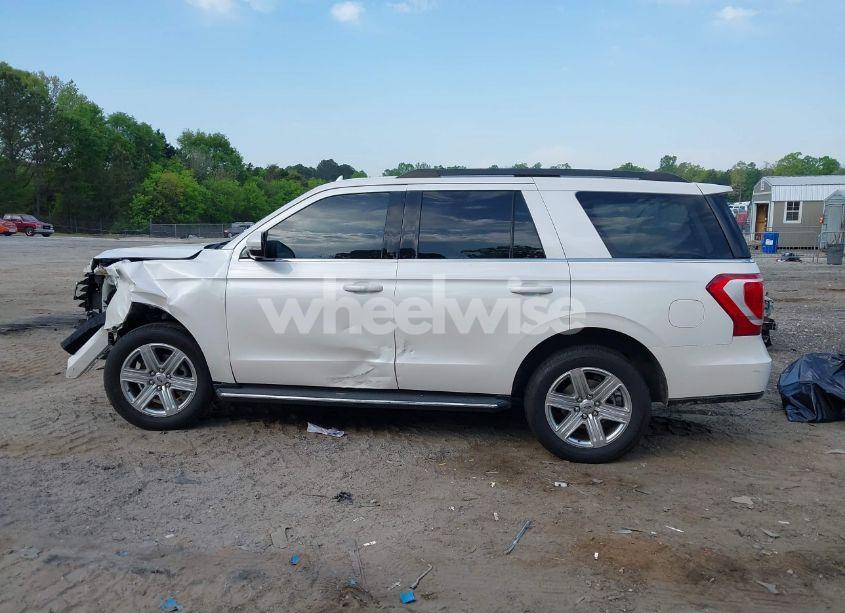 Photo 15 of 2019 Ford Expedition XLT (VIN 1FMJU1HT1KEA67317)