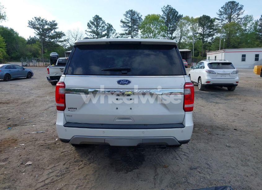 Photo 17 of 2019 Ford Expedition XLT (VIN 1FMJU1HT1KEA67317)