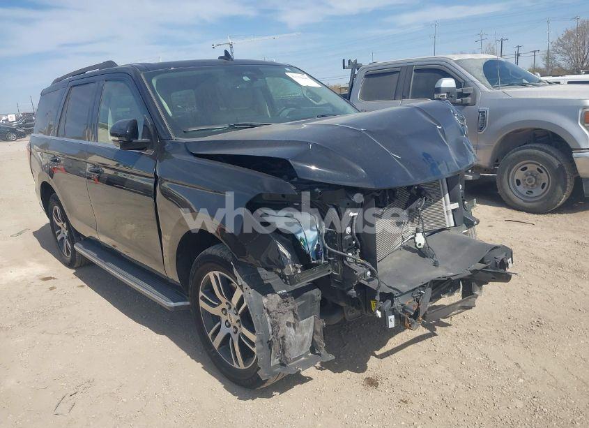 2022 Ford Expedition XLT (VIN 1FMJU1HT1NEA48965) main photo
