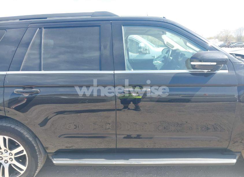 Photo 14 of 2022 Ford Expedition XLT (VIN 1FMJU1HT1NEA48965)