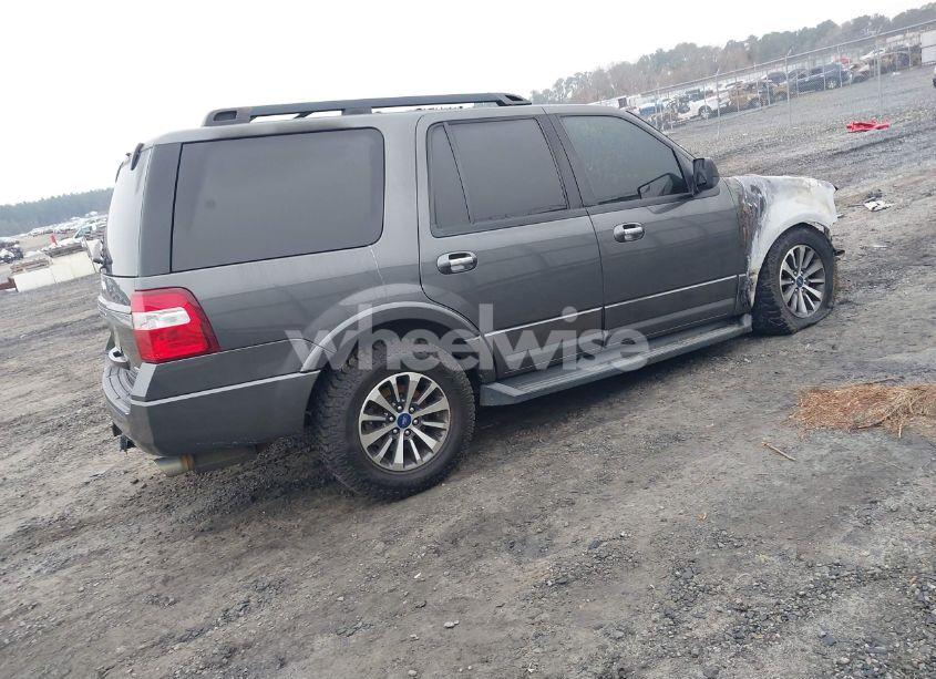 Photo 4 of 2015 Ford Expedition XLT (VIN 1FMJU1HT2FEF12363)