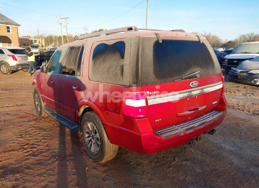 Photo 3 of 2016 Ford Expedition XLT (VIN 1FMJU1HT2GEF37524)