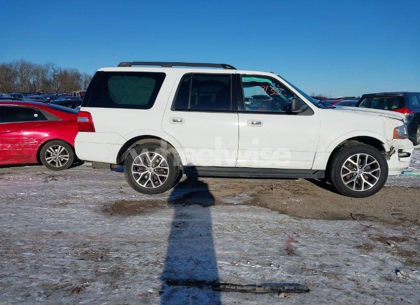 Photo 13 of 2017 Ford Expedition XLT (VIN 1FMJU1HT2HEA31922)