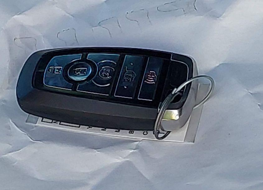 Photo 11 of 2018 Ford Expedition XLT (VIN 1FMJU1HT2JEA55210)