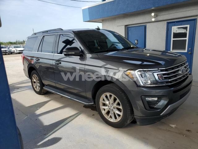Photo 2 of 2020 FORD EXPEDITION XLT (VIN 1FMJU1HT2LEB01167)