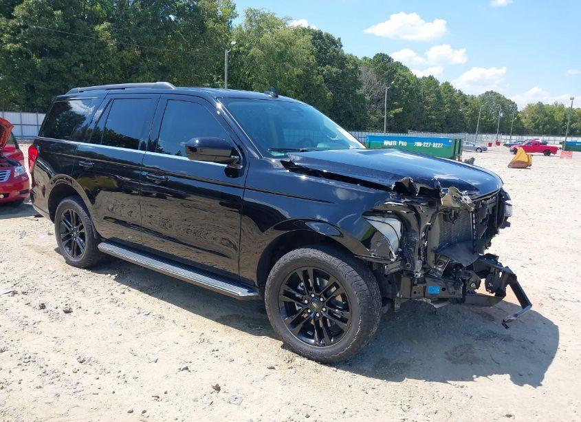 2022 Ford Expedition XLT (VIN 1FMJU1HT2NEA13951) main photo