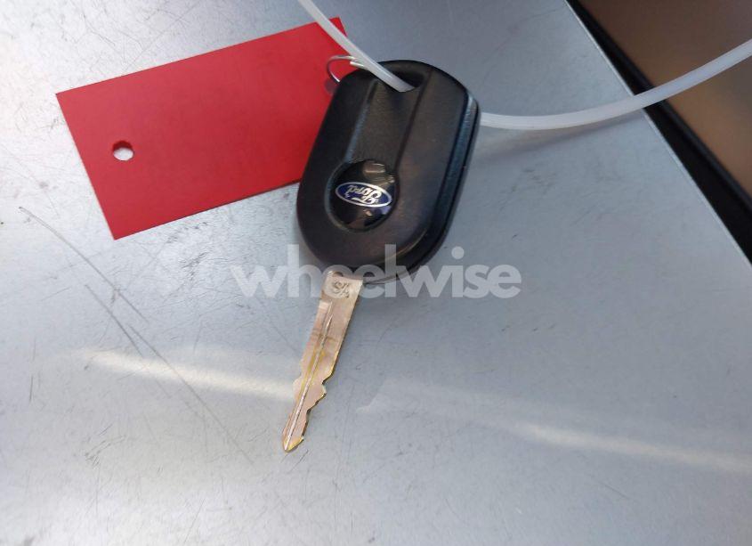 Photo 11 of 2016 Ford Expedition XLT (VIN 1FMJU1HT3GEF38441)