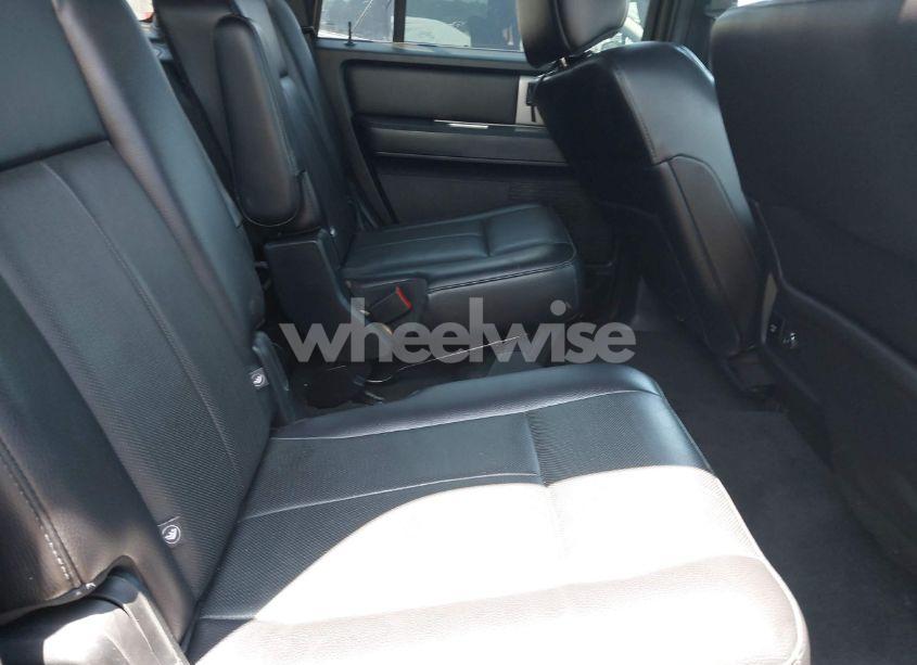 Photo 8 of 2016 Ford Expedition XLT (VIN 1FMJU1HT3GEF38441)