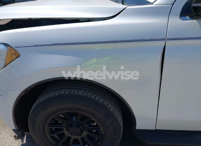 Photo 17 of 2019 Ford Expedition XLT (VIN 1FMJU1HT3KEA10827)