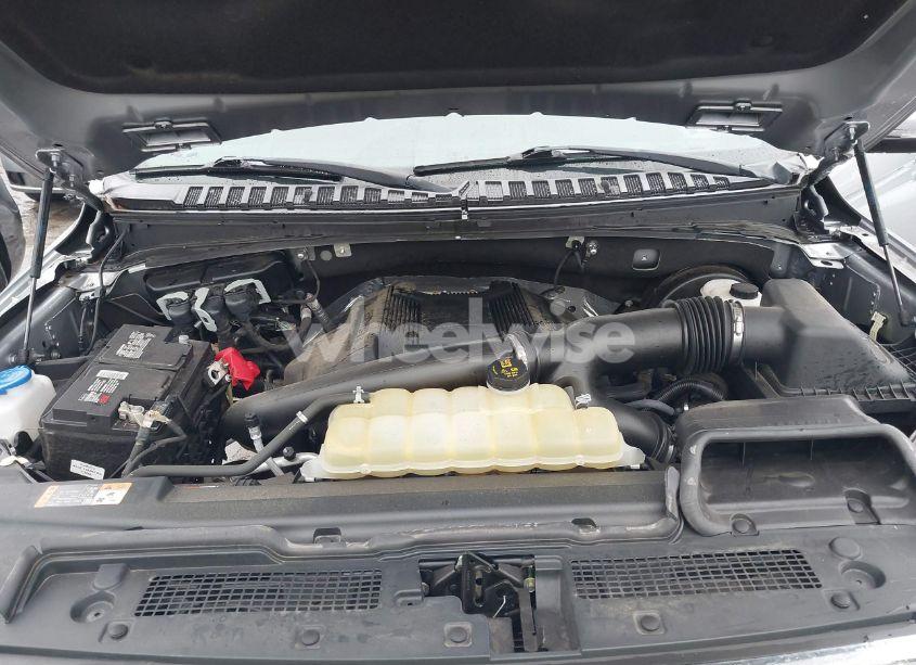 Photo 10 of 2020 Ford Expedition XLT (VIN 1FMJU1HT3LEA14376)