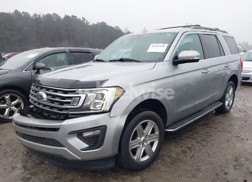 Photo 2 of 2020 Ford Expedition XLT (VIN 1FMJU1HT3LEA14376)