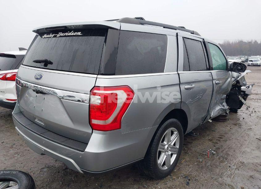 Photo 4 of 2020 Ford Expedition XLT (VIN 1FMJU1HT3LEA14376)
