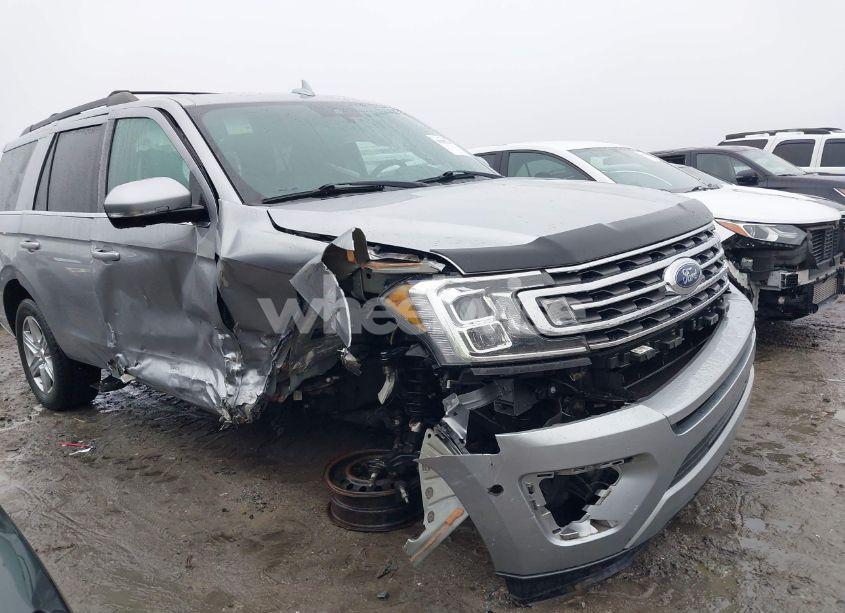 Photo 6 of 2020 Ford Expedition XLT (VIN 1FMJU1HT3LEA14376)