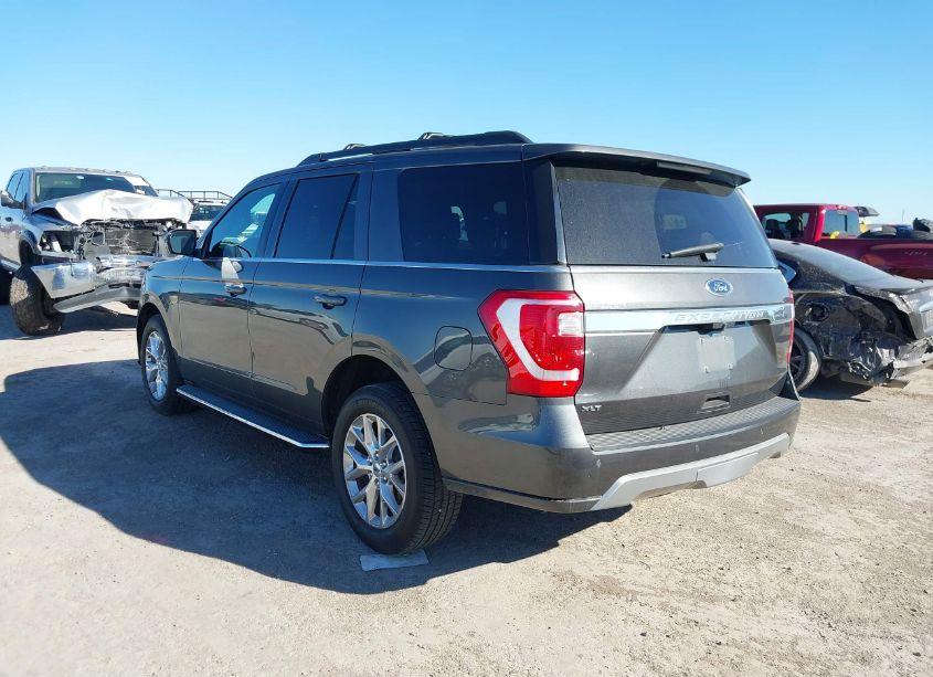 Photo 3 of 2020 Ford Expedition XLT (VIN 1FMJU1HT3LEA52853)