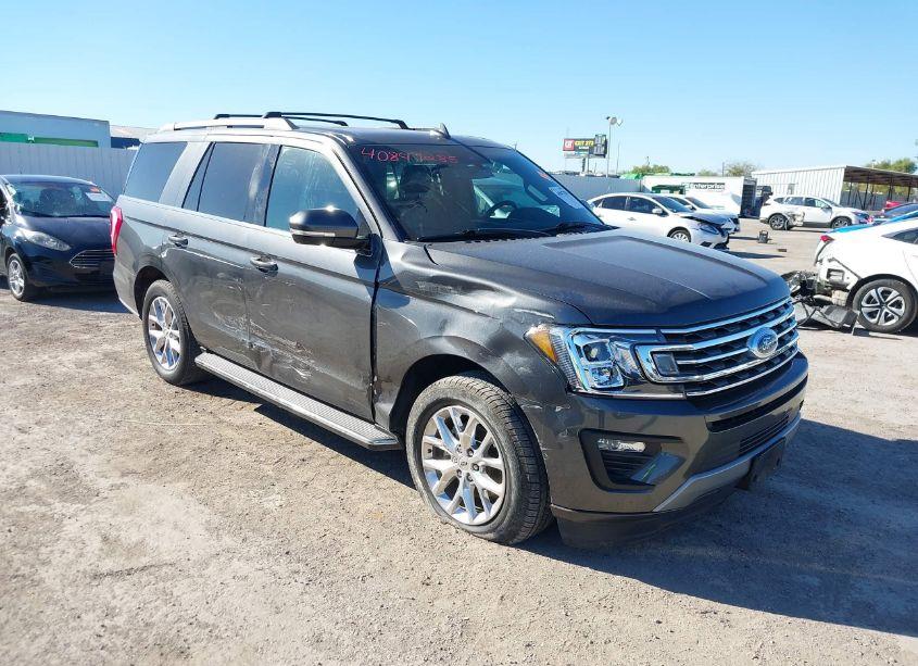 Photo 6 of 2020 Ford Expedition XLT (VIN 1FMJU1HT3LEA52853)