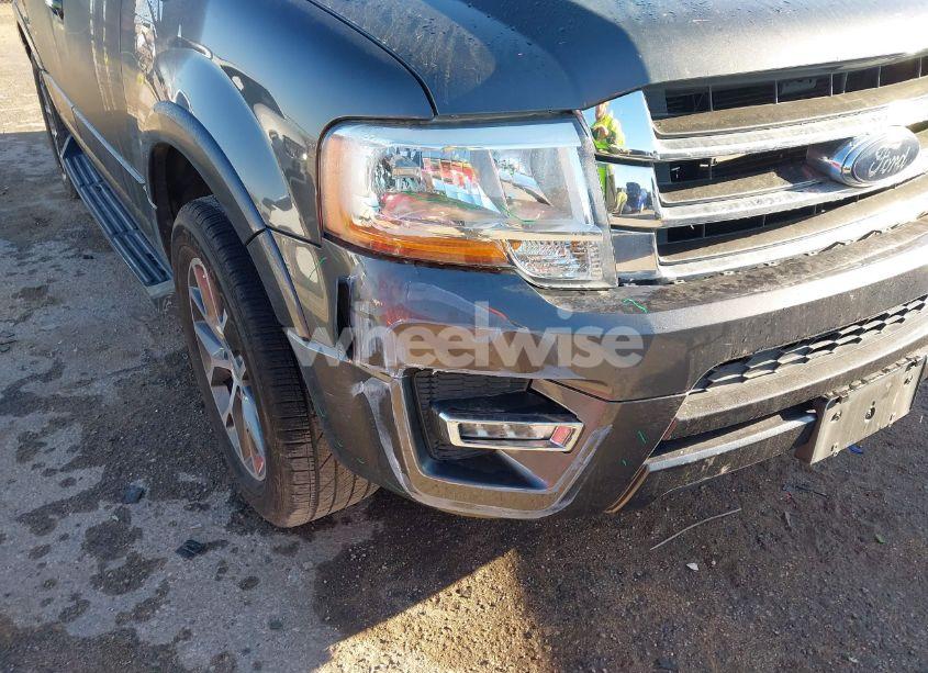 Photo 6 of 2017 Ford Expedition XLT (VIN 1FMJU1HT4HEA47278)