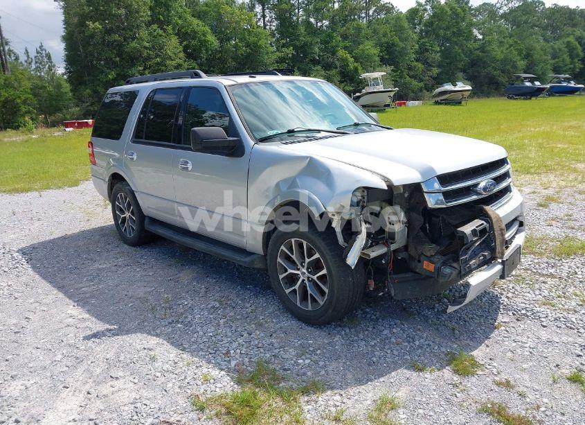 2017 Ford Expedition XLT (VIN 1FMJU1HT4HEA76506) main photo