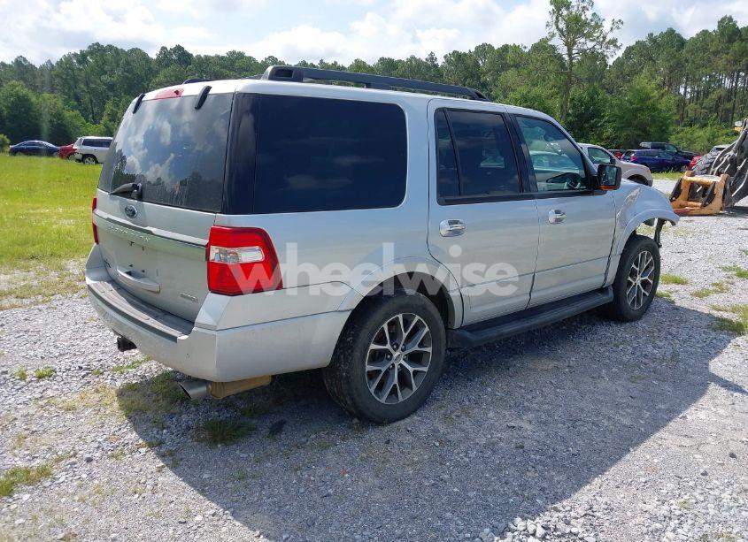 Photo 4 of 2017 Ford Expedition XLT (VIN 1FMJU1HT4HEA76506)