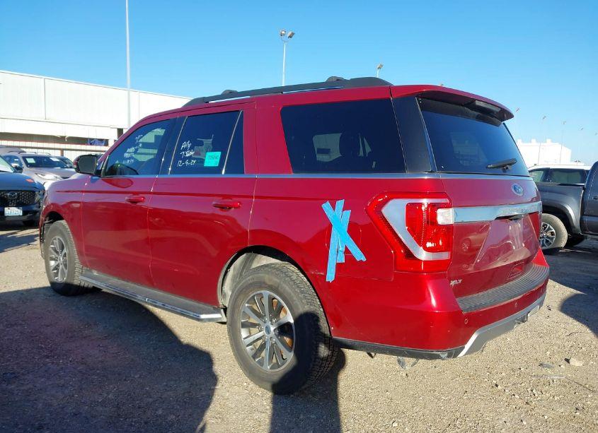 Photo 3 of 2019 Ford Expedition XLT (VIN 1FMJU1HT4KEA23439)