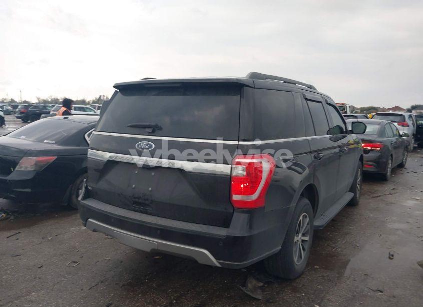 Photo 4 of 2020 Ford Expedition XLT (VIN 1FMJU1HT4LEA66163)