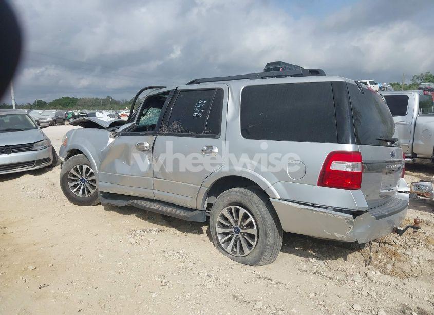 Photo 14 of 2017 Ford Expedition XLT (VIN 1FMJU1HT5HEA53316)