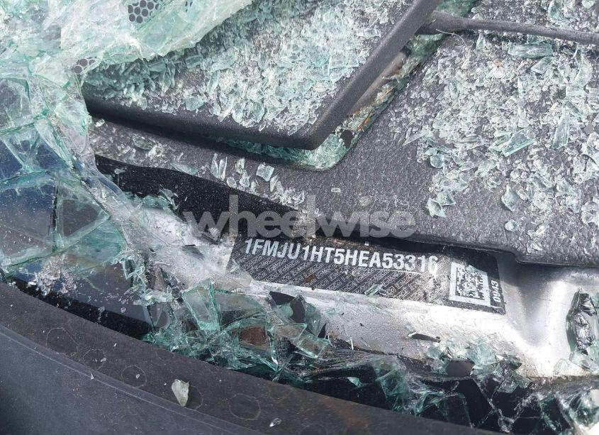 Photo 9 of 2017 Ford Expedition XLT (VIN 1FMJU1HT5HEA53316)