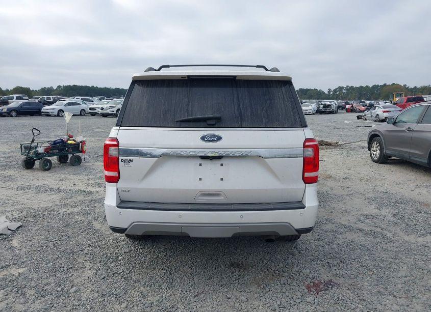 Photo 16 of 2019 Ford Expedition XLT (VIN 1FMJU1HT5KEA75162)