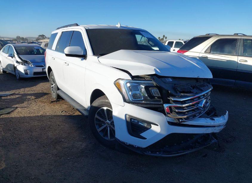 2020 Ford Expedition XLT (VIN 1FMJU1HT5LEA76538) main photo