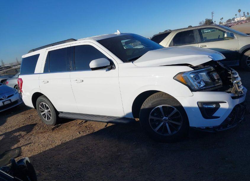 Photo 13 of 2020 Ford Expedition XLT (VIN 1FMJU1HT5LEA76538)