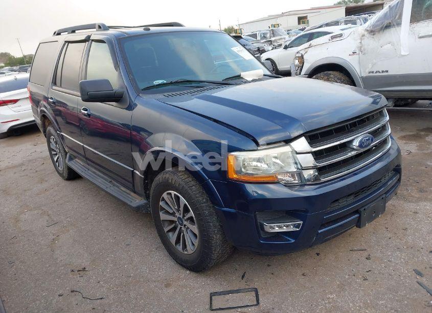 2016 Ford Expedition XLT (VIN 1FMJU1HT6GEF18250) main photo