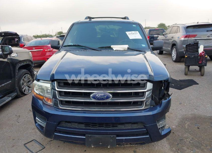 Photo 13 of 2016 Ford Expedition XLT (VIN 1FMJU1HT6GEF18250)