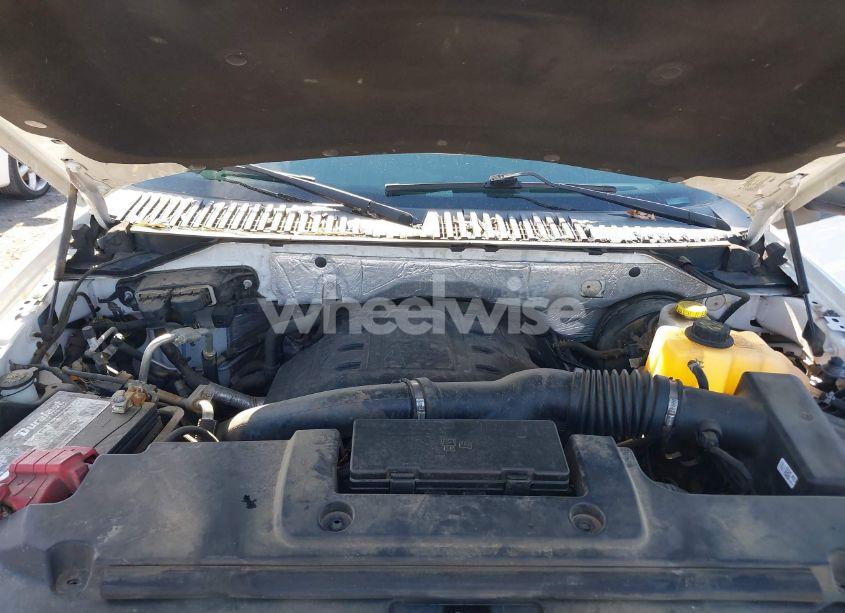 Photo 10 of 2017 Ford Expedition XLT (VIN 1FMJU1HT6HEA74062)