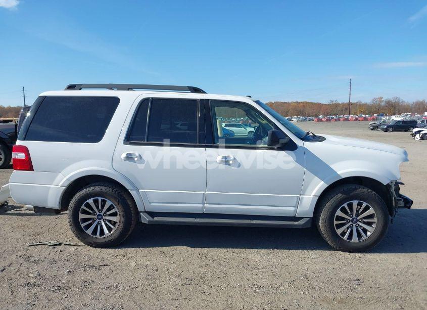 Photo 14 of 2017 Ford Expedition XLT (VIN 1FMJU1HT6HEA74062)