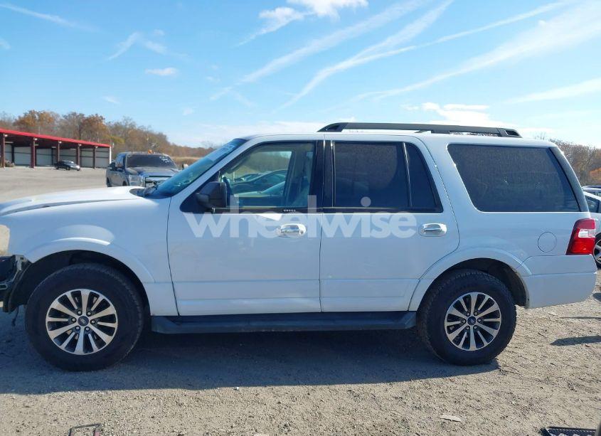 Photo 15 of 2017 Ford Expedition XLT (VIN 1FMJU1HT6HEA74062)