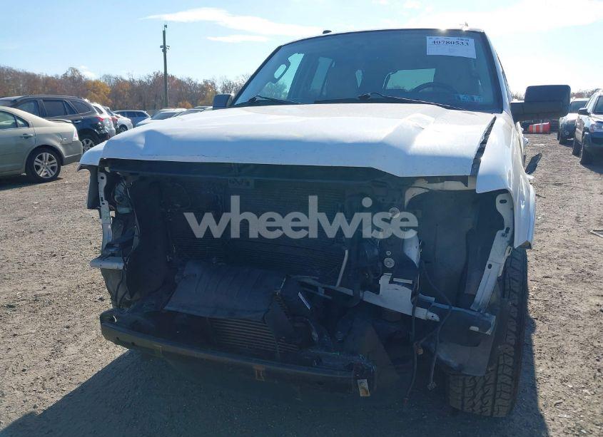 Photo 6 of 2017 Ford Expedition XLT (VIN 1FMJU1HT6HEA74062)