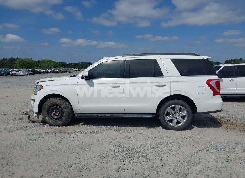 Photo 14 of 2020 Ford Expedition XLT (VIN 1FMJU1HT6LEA45346)