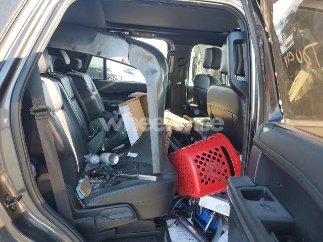 Photo 3 of 2020 FORD EXPEDITION XLT (VIN 1FMJU1HT6LEA92568)