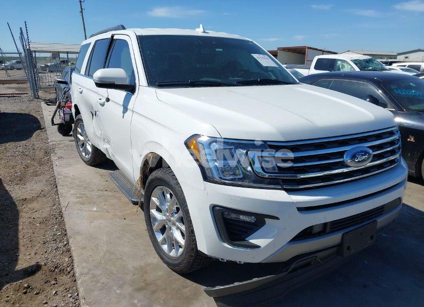 2021 Ford Expedition XLT (VIN 1FMJU1HT6MEA89025) main photo