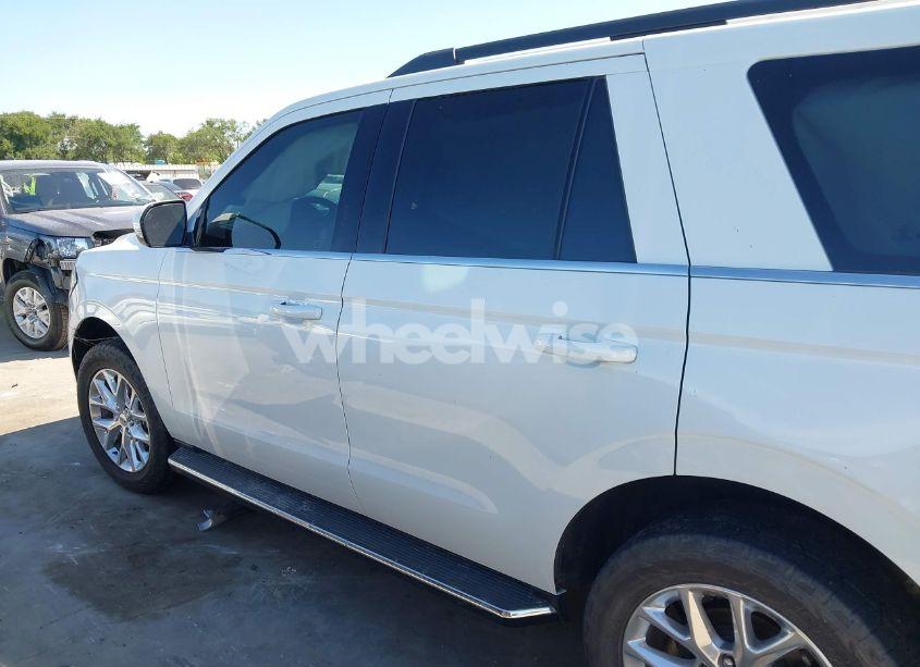 Photo 14 of 2021 Ford Expedition XLT (VIN 1FMJU1HT6MEA89025)