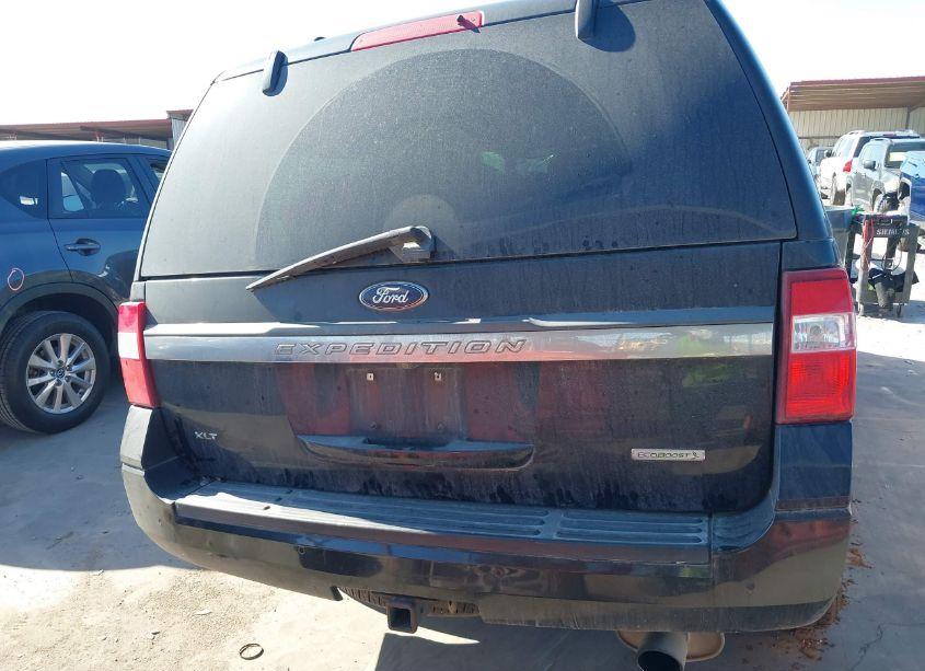 Photo 17 of 2015 Ford Expedition XLT (VIN 1FMJU1HT7FEF30549)
